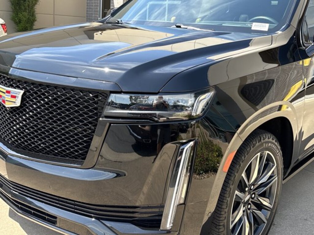Used 2024 CADILLAC Escalade ESV 4WD Sport SUV