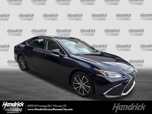 2022 Lexus ES 350 350's photo