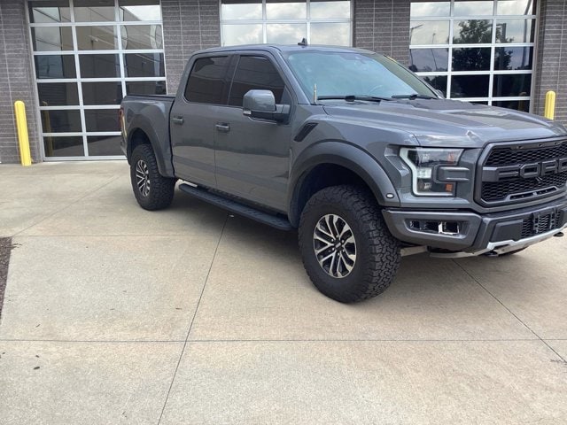 Used 2020 Ford F-150 Raptor with VIN 1FTFW1RG2LFA39334 for sale in Kansas City