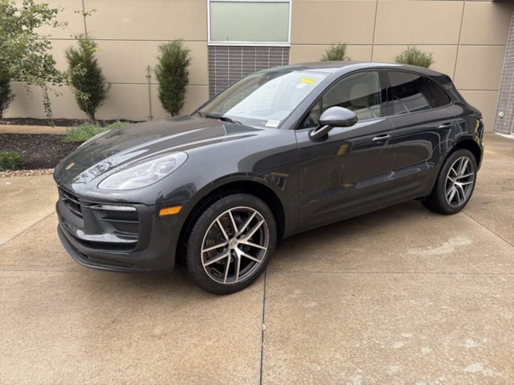 Used 2024 Porsche Macan  SUV