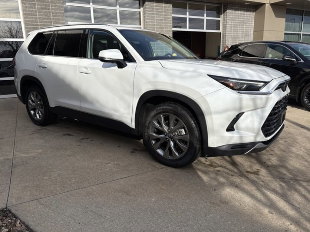 Used 2024 Toyota Grand Highlander Limited SUV