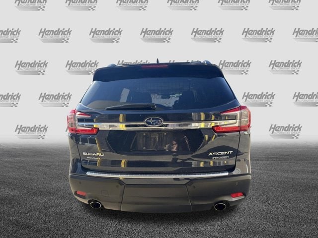 2024 Subaru Ascent Touring photo 3