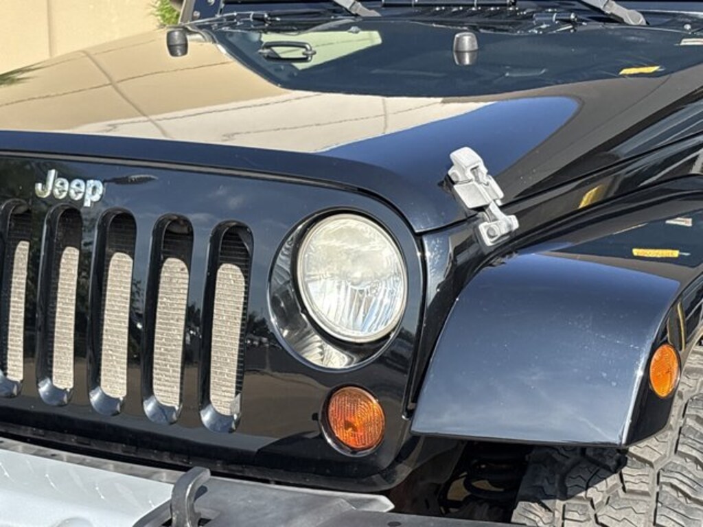 Used 2011 Jeep Wrangler Unlimited Sahara SUV