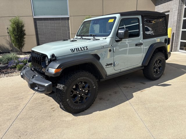 2023 Jeep Wrangler Willys photo 4
