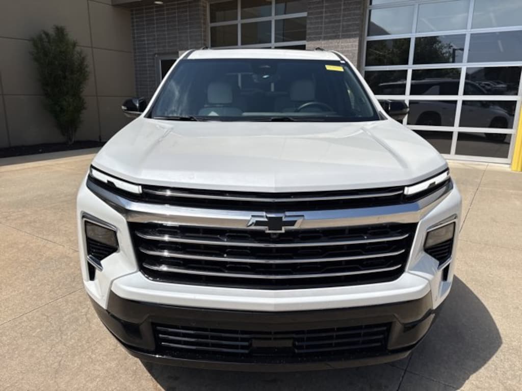 Used 2025 Chevrolet Traverse AWD High Country SUV