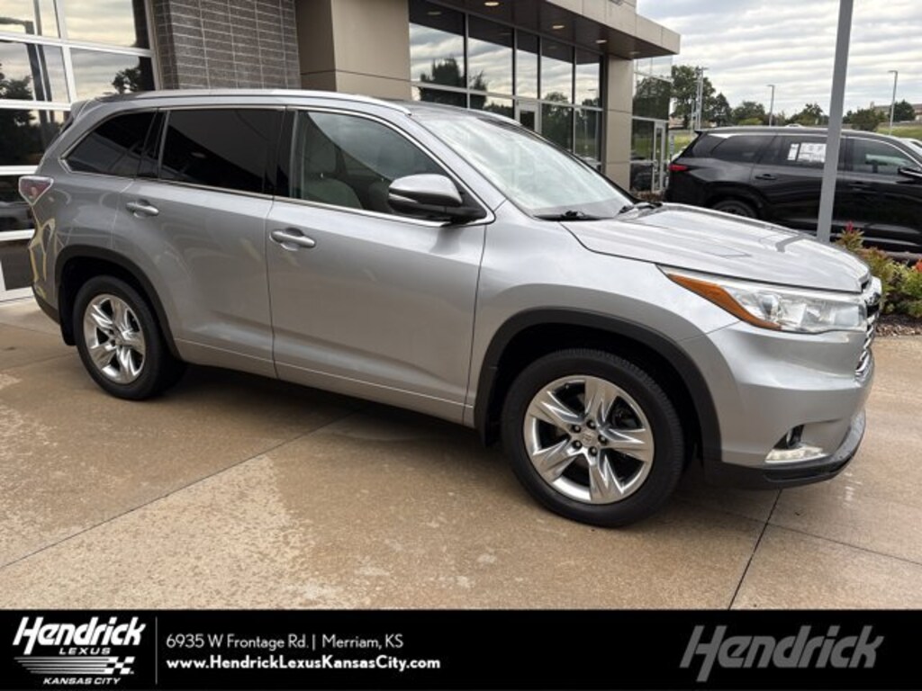 Used 2015 Toyota Highlander Limited Platinum SUV