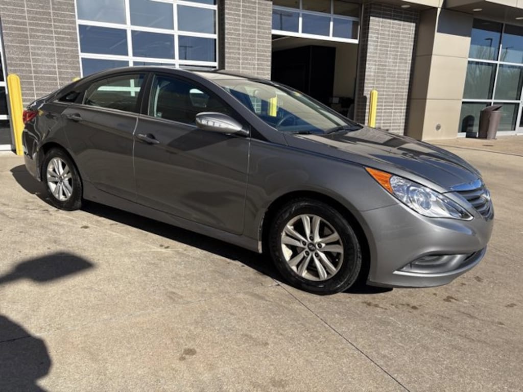 Used 2014 Hyundai Sonata GLS Sedan