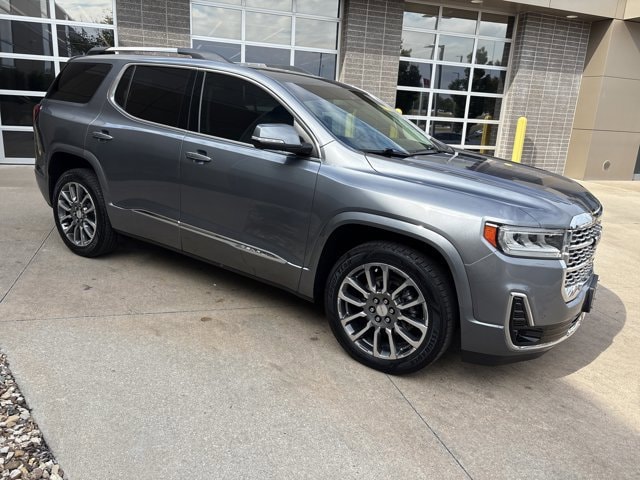 Used 2021 GMC Acadia Denali with VIN 1GKKNXLS1MZ143870 for sale in Kansas City