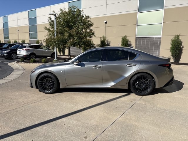 2023 LEXUS IS IS 350 F SPORT photo 4