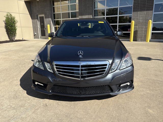 2011 Mercedes-Benz E-Class E 350 Luxury BlueTEC photo 2