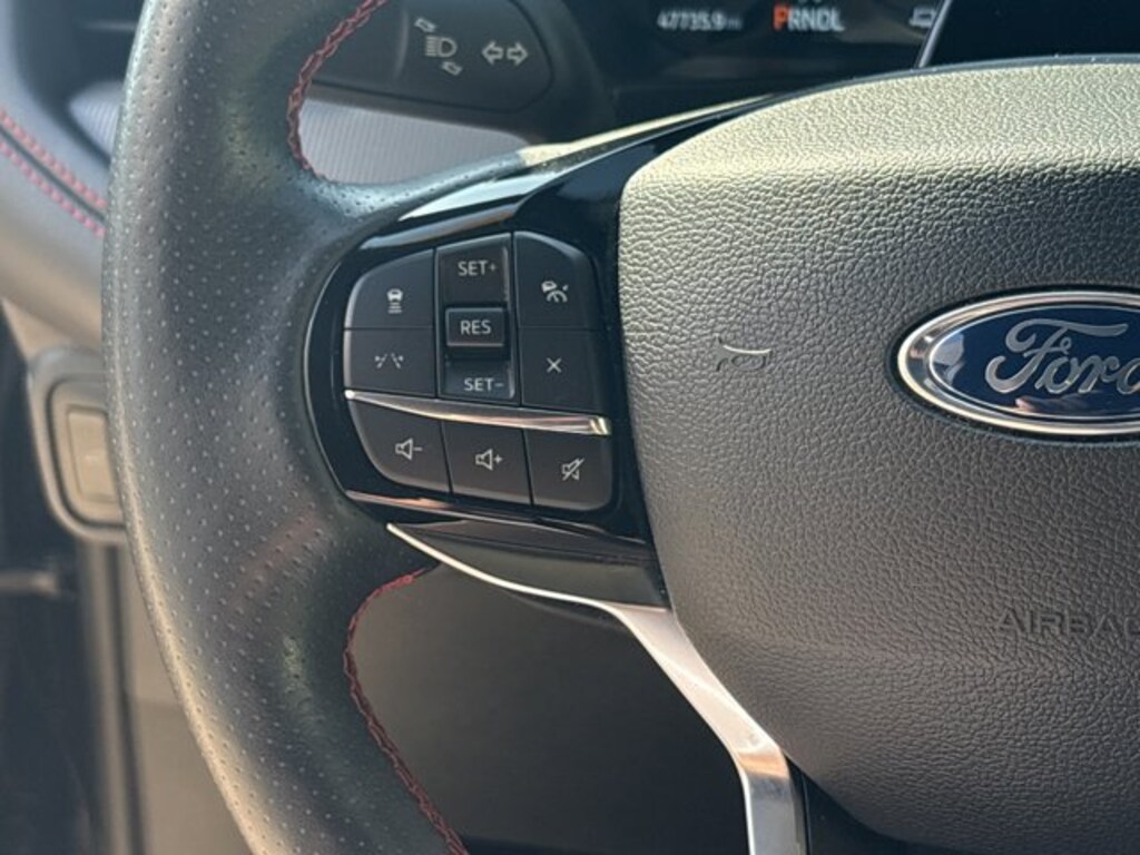 Used 2025 Ford Explorer ST-Line SUV