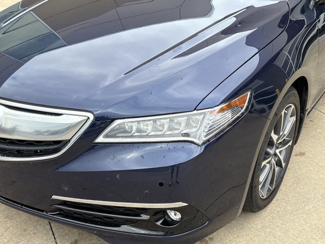 2017 Acura TLX SH-AWD Advance photo 4