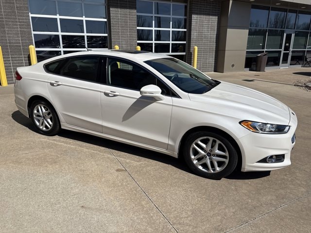 Used 2016 Ford Fusion SE with VIN 3FA6P0HD2GR143674 for sale in Kansas City