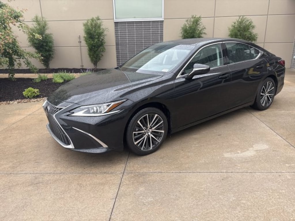 Certified 2025 Lexus ES 350 Sedan