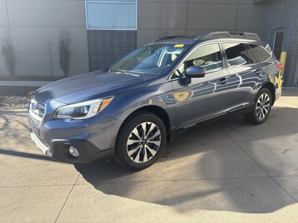 Used 2017 Subaru Outback Limited SUV