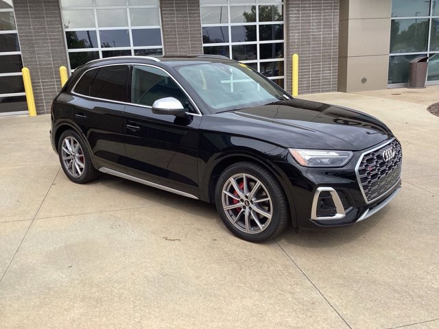 Used 2023 Audi SQ5 Premium Plus with VIN WA1B4AFY3P2039092 for sale in Merriam, KS