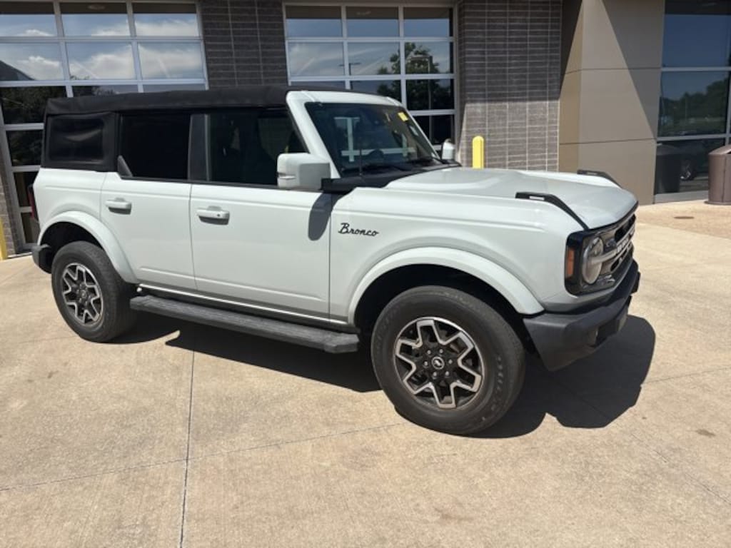 Used 2021 Ford Bronco Outer Banks SUV