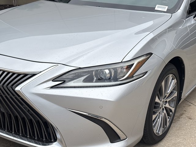 Used 2019 Lexus ES ES 300h Sedan