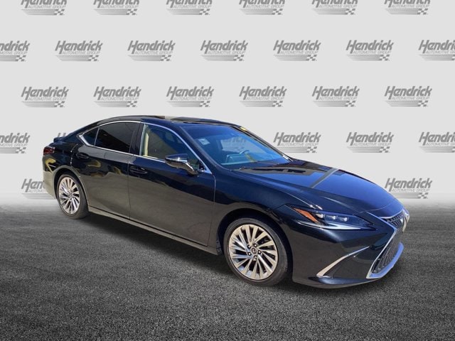 Used 2023 Lexus ES 350 Ultra Luxury with VIN 58AFZ1B14PU150762 for sale in Kansas City