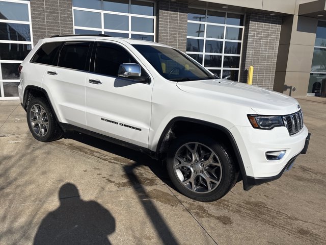 Used 2022 Jeep Grand Cherokee WK Limited with VIN 1C4RJFBG5NC119542 for sale in Kansas City