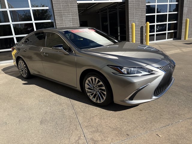 2021 LEXUS ES ES 300h Luxury Sedan