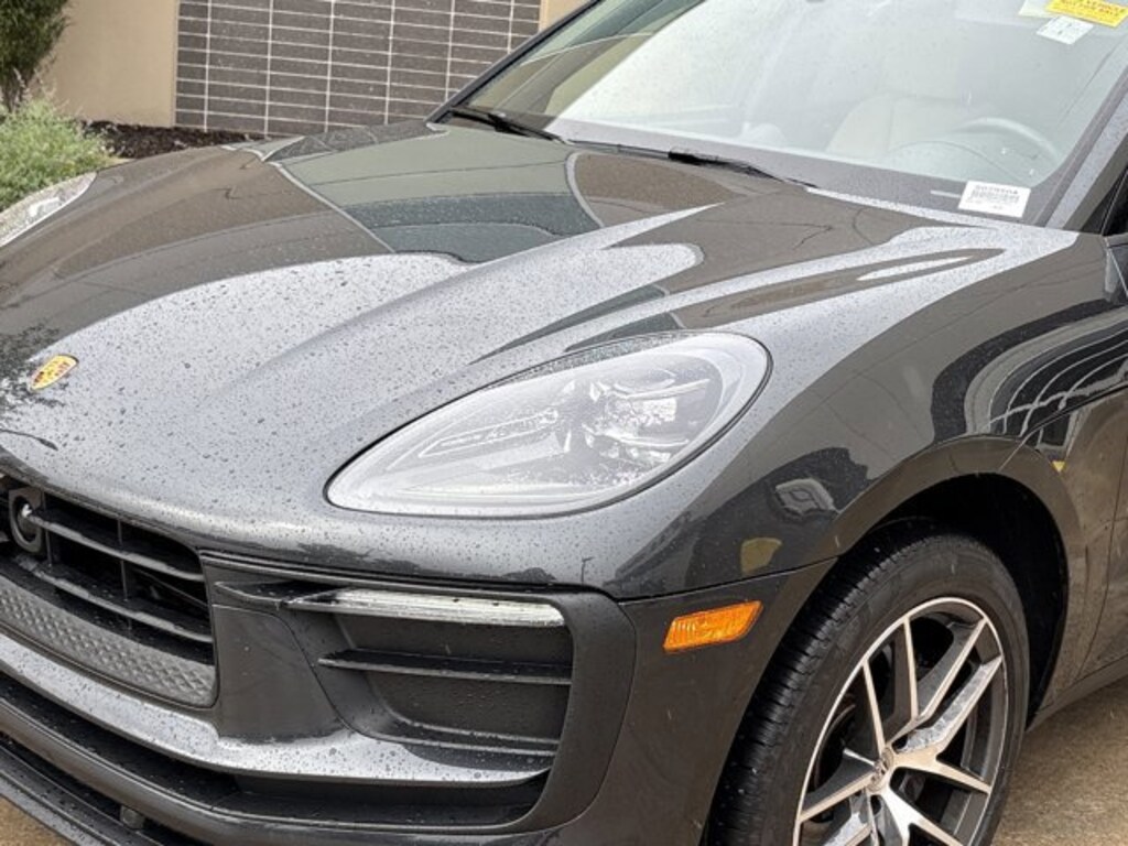 Used 2024 Porsche Macan  SUV