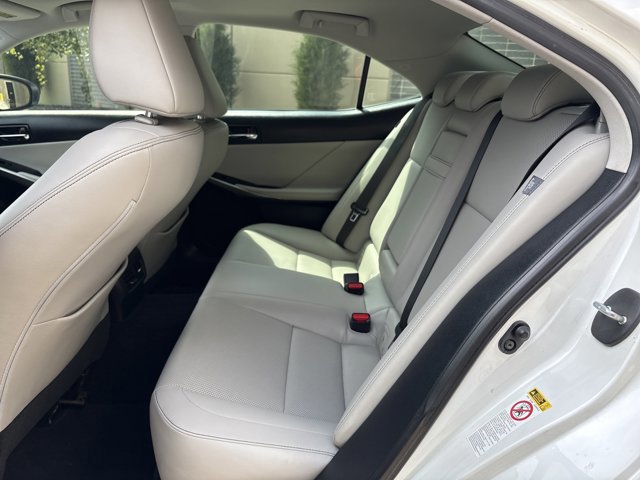 View 30