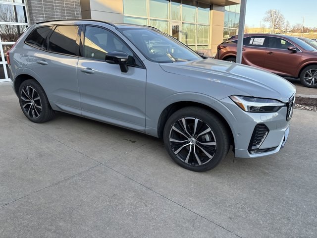 Used 2025 Volvo XC60 Plus with VIN YV4M12RC8S1182838 for sale in Kansas City