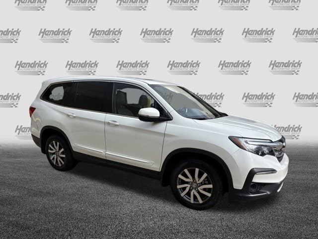 Used 2022 Honda Pilot EX-L with VIN 5FNYF6H59NB017277 for sale in Kansas City