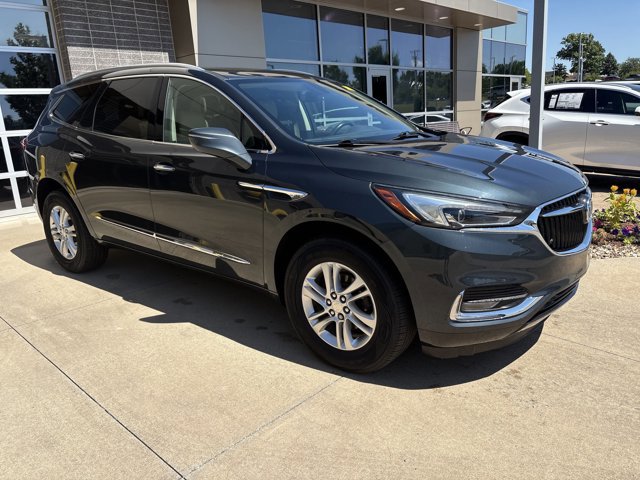 Used 2018 Buick Enclave Essence with VIN 5GAERBKW2JJ164341 for sale in Kansas City