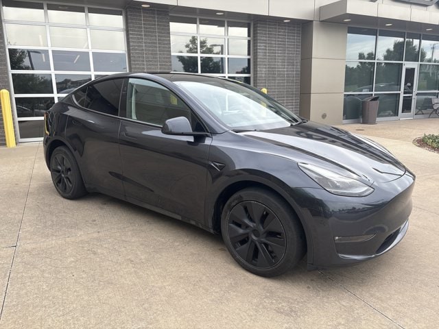Tesla Model Y Long Range