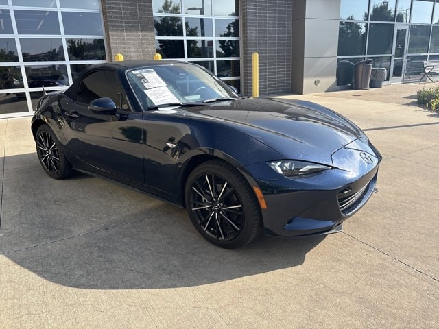 Used 2025 Mazda MX-5 Miata Grand Touring with VIN JM1NDAD70S0660517 for sale in Kansas City