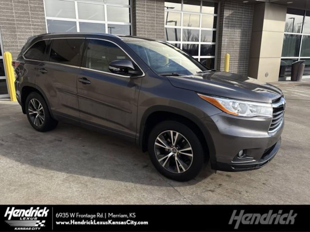 Used 2016 Toyota Highlander XLE SUV