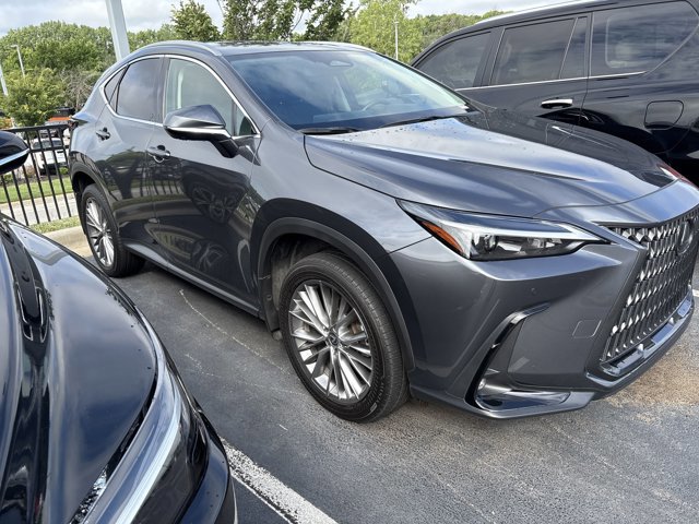 Used 2025 Lexus NX 350 with VIN 2T2GGCEZ8SC062060 for sale in Kansas City