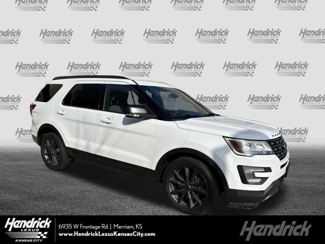 2017 Ford Explorer XLT's photo