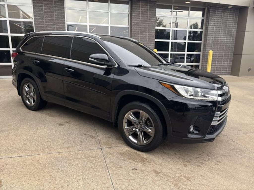 Used 2019 Toyota Highlander Limited Platinum SUV