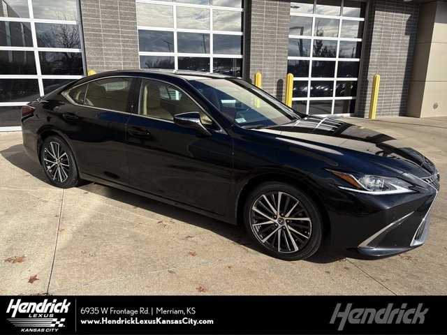 2025 Lexus ES 350's photo