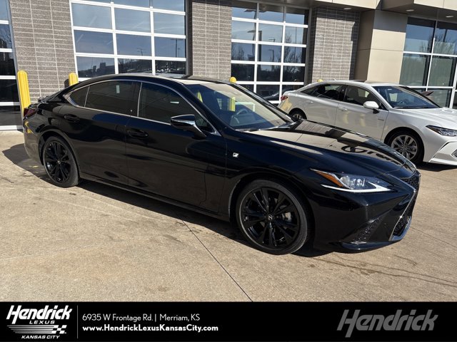 2025 Lexus ES 350 F SPORT Handling's photo