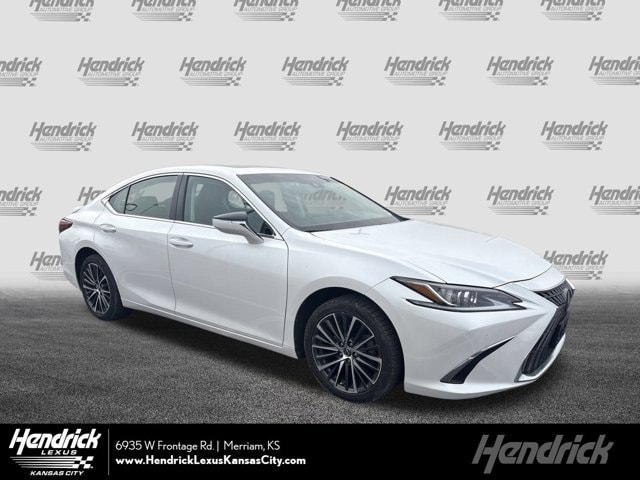 2023 Lexus ES 250