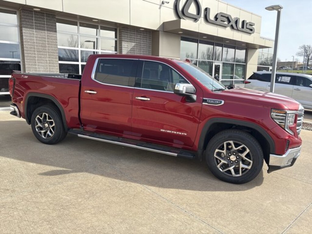 Used 2023 GMC Sierra 1500 SLT Truck Crew Cab