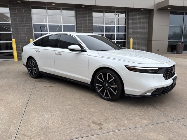 Used 2025 Honda Accord Hybrid Touring with VIN 1HGCY2F80SA036879 for sale in Kansas City