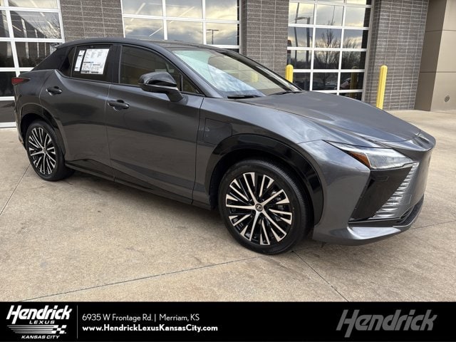 2026 Lexus RZ Premium's photo