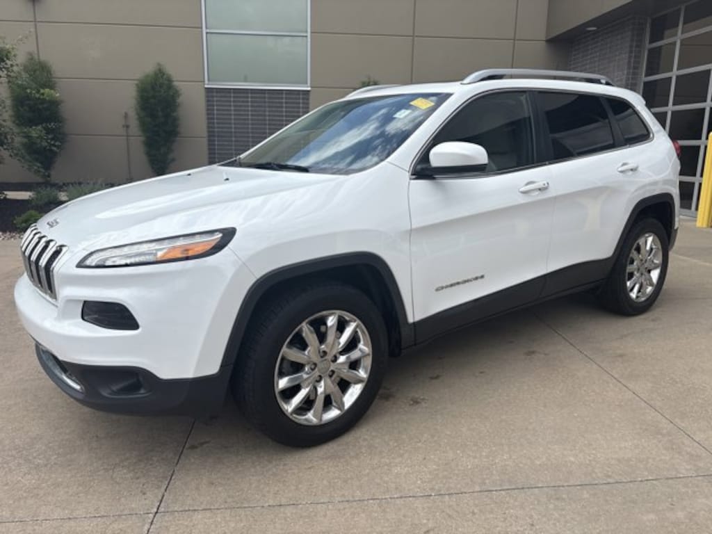 Used 2016 Jeep Cherokee Limited SUV