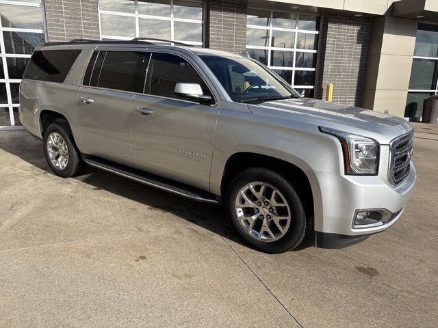Used 2016 GMC Yukon XL SLT with VIN 1GKS2GKCXGR367002 for sale in Merriam, KS
