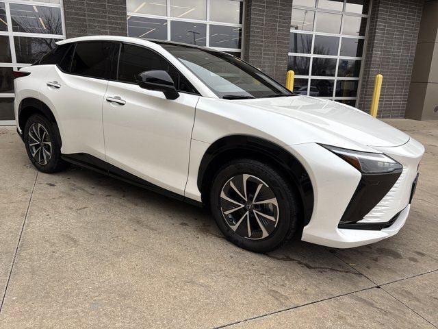 Used 2025 Lexus RZ Premium with VIN JTJAAAAB4SA028286 for sale in Kansas City