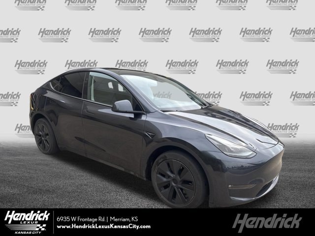 2024 Tesla Model Y Long Range Dual Motor All-Wheel Drive's photo