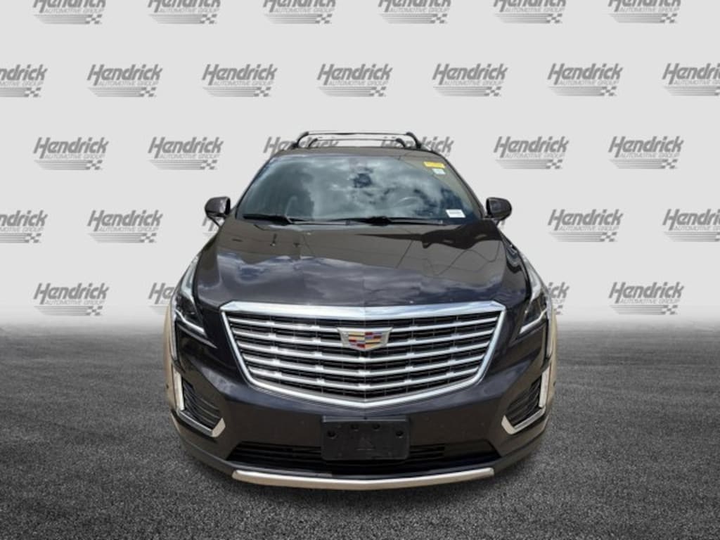 Used 2017 Cadillac XT5 Platinum AWD SUV