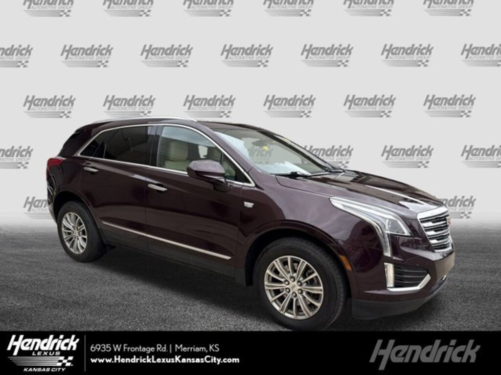 Used 2017 CADILLAC XT5 Luxury FWD SUV