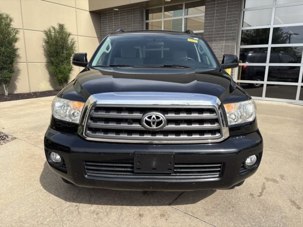 Used 2016 Toyota Sequoia SR5 SUV
