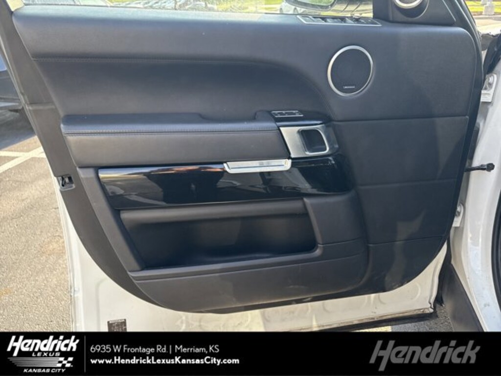 Used 2023 Land Rover Defender X-Dynamic SE SUV